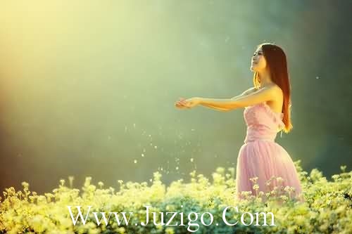大海的唯美句子面朝大海的唯美句子(精选24句)