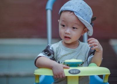 ​活泼可爱的男孩名字