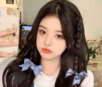 ​赞美女生的句子80句