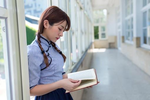 姓邵女孩名字95分以上 姓邵女孩名字95分以上