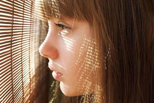 起名网就跟大家分享一些让人怦然心动的女孩名,可以说个个都很甜蜜温柔、暖化人心!