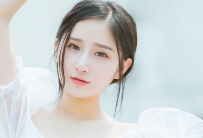 ​奇葩姓氏如何化腐朽为神奇？姓与名相融合，浑然天成、熠熠生辉