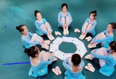 ​姐妹游戏名字一对霸气