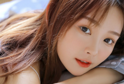 ​少女总统的另一半网名