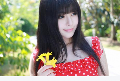 ​带有花四个字网名女生